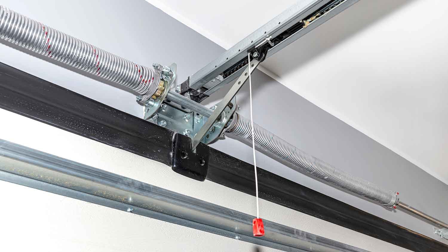 Garage door torsion springs